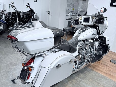 2018 Indian Roadmaster, белый, 1799000 рублей, вид 5
