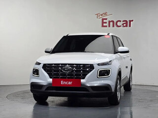 2023 Hyundai Venue I, белый, 1920000 рублей, вид 2
