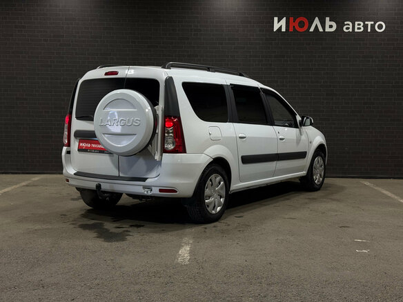 2015 Lada (ВАЗ) Largus I, белый, 730000 рублей - вид 4