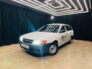 2001 Nissan AD II, белый, 399999 рублей, вид 1