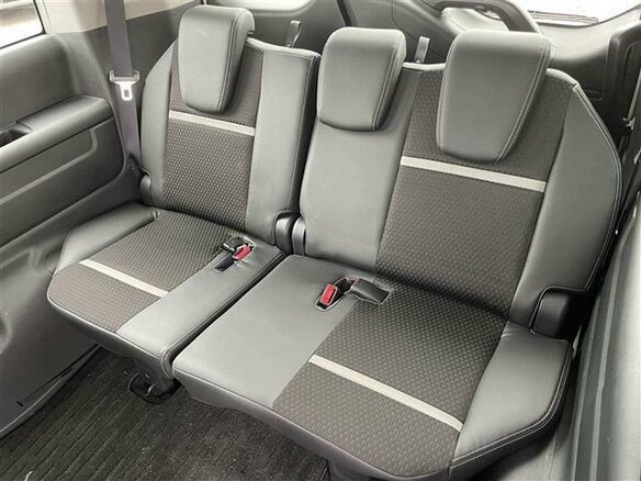 2019 Honda Stepwgn Spada V Рестайлинг, белый, 1957000 рублей - вид 16