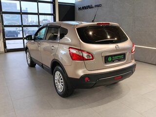 2011 Nissan Qashqai I Рестайлинг, коричневый, 949000 рублей, вид 4