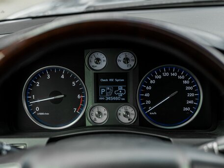 2011 Lexus LX 570 III, серебристый, 2655000 рублей, вид 5