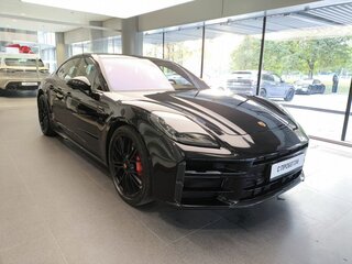 2024 Porsche Panamera GTS III, чёрный, 27150000 рублей, вид 3