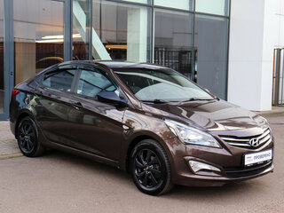 2015 Hyundai Solaris I Рестайлинг, коричневый, 972000 рублей, вид 3