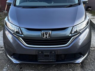 2019 Honda Freed II, серый, 1700000 рублей, вид 2