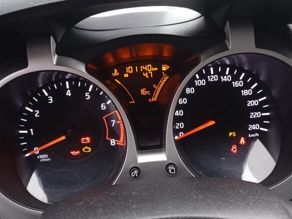2015 Nissan Juke I Рестайлинг, красный - вид 5