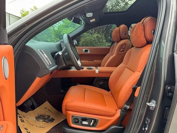 2025 Li Auto (Lixiang) L9 52.3 kWh I Рестайлинг, серый, 7929055 рублей - вид 8