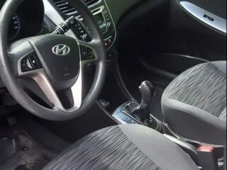 2014 Hyundai Solaris I, бежевый, 900000 рублей, вид 2