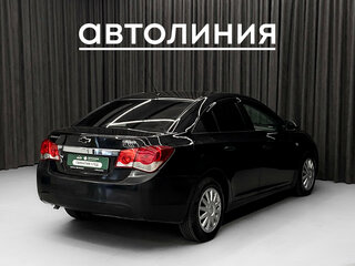 2011 Chevrolet Cruze I, чёрный, 520000 рублей, вид 4