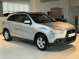 2010 Mitsubishi ASX I, серебристый, 755000 рублей, вид 3