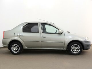 2011 Renault Logan I Рестайлинг, бежевый, 370000 рублей, вид 3