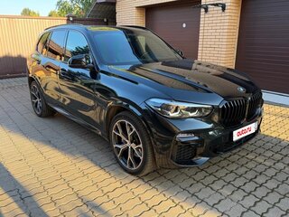 2020 BMW X5 30d IV (G05/G18), чёрный, 6300000 рублей, вид 3