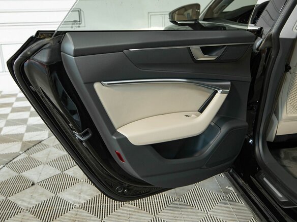 2020 Audi A7 45 TFSI II (4K), чёрный, 4650000 рублей - вид 22