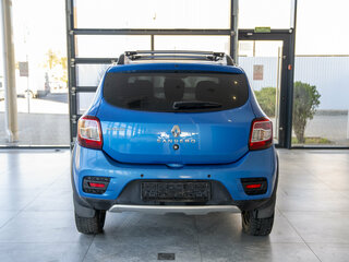 2018 Renault Sandero Stepway II Рестайлинг, синий, 1871500 рублей, вид 5