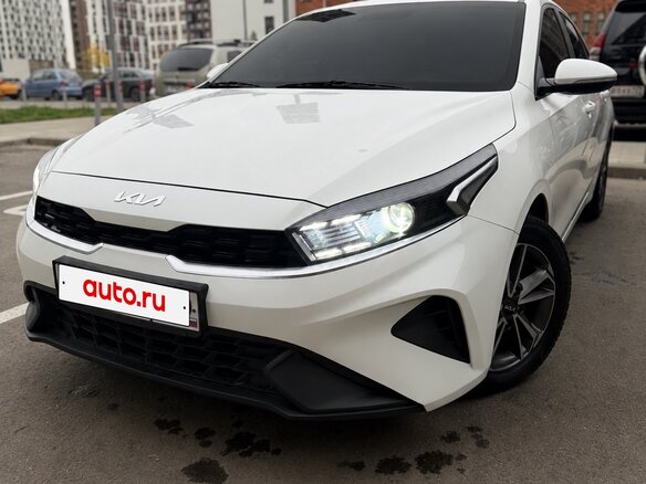 2021 Kia K3 II, белый, 1790000 рублей - вид 4