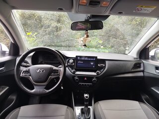 2021 Hyundai Solaris II Рестайлинг, белый, 1700000 рублей, вид 4