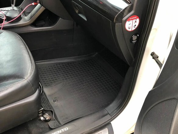 2011 Kia Sorento II, белый, 1300000 рублей - вид 13