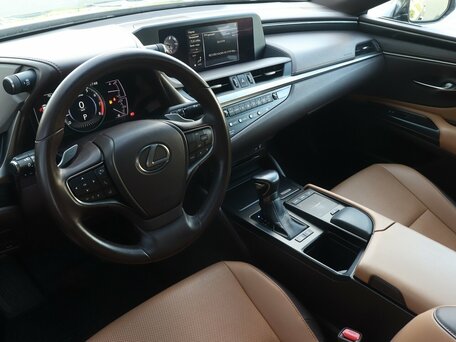 2018 Lexus ES 250 VII, чёрный, 3295000 рублей, вид 5