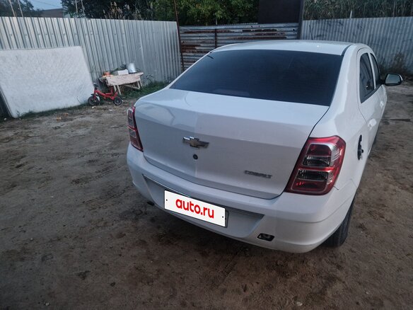 2020 Chevrolet Cobalt II Рестайлинг, белый, 800000 рублей - вид 6