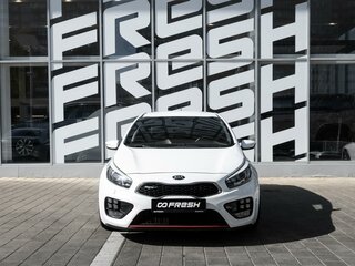 2016 Kia Ceed GT I Рестайлинг, белый, 1696000 рублей, вид 3