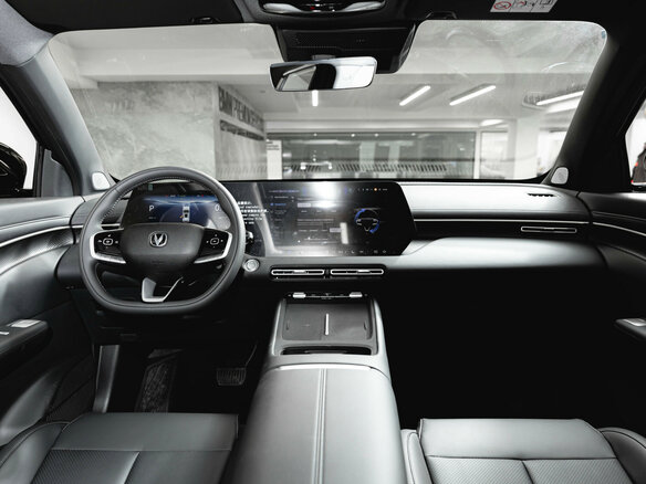 2026 Changan UNI-S I Рестайлинг, чёрный, 3249900 рублей - вид 15
