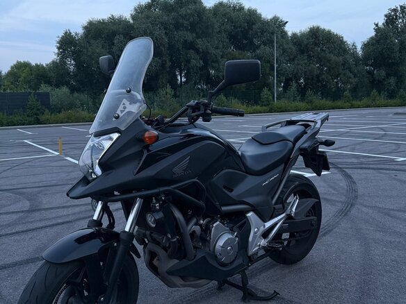 2013 Honda NC 700X, чёрный, 500000 рублей - вид 2