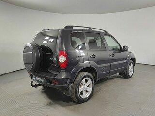 2018 Chevrolet Niva I Рестайлинг, чёрный, 736457 рублей, вид 5