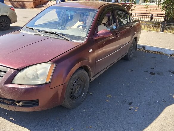 2009 Vortex Estina I, красный, 200000 рублей - вид 1