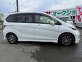 2016 Honda Freed I Рестайлинг 2, белый, 1050400 рублей - вид 2