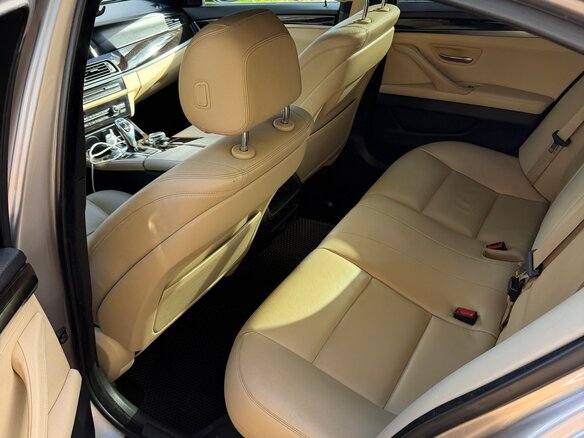 2016 BMW 5 серии 528i VI (F10/F11/F07) Рестайлинг, коричневый, 1990000 рублей - вид 8