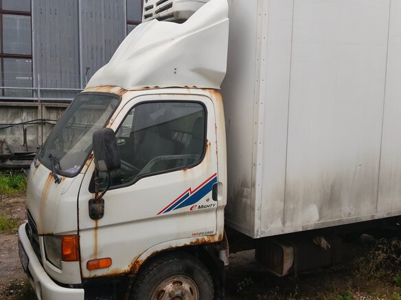2013 Hyundai e-Mighty, белый, 1100000 рублей - вид 2