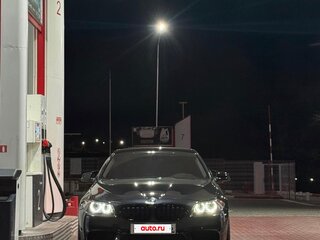 2010 BMW 5 серии 550i VI (F10/F11/F07), чёрный, 2450000 рублей, вид 2