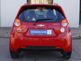 2021 Chevrolet Spark III (M300) Рестайлинг, красный, 1200000 рублей, вид 5