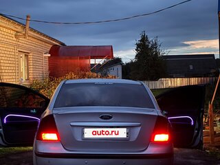 2006 Ford Focus II, серебристый, 300000 рублей, вид 2