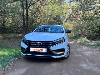 2024 Lada (ВАЗ) Vesta I Рестайлинг (NG), белый, 1350000 рублей, вид 1
