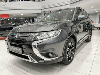 2021 Mitsubishi Outlander III Рестайлинг 3, серый, 2650000 рублей, вид 1