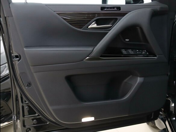 2026 Lexus LX 600 IV, чёрный, 19000000 рублей - вид 7