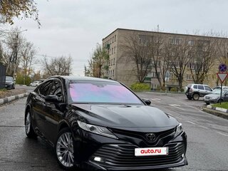2019 Toyota Camry VIII (XV70), чёрный, 3100000 рублей, вид 2