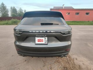 2018 Porsche Cayenne S III, серый, 6500000 рублей, вид 3