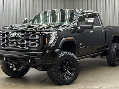 2026 GMC Sierra, чёрный, 13930000 рублей, вид 2
