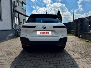 2024 BMW iX xDrive50 I (I20), белый, 5200000 рублей, вид 2