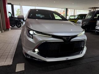 2022 Toyota Corolla Sport XII (E210), белый, 1232000 рублей, вид 3