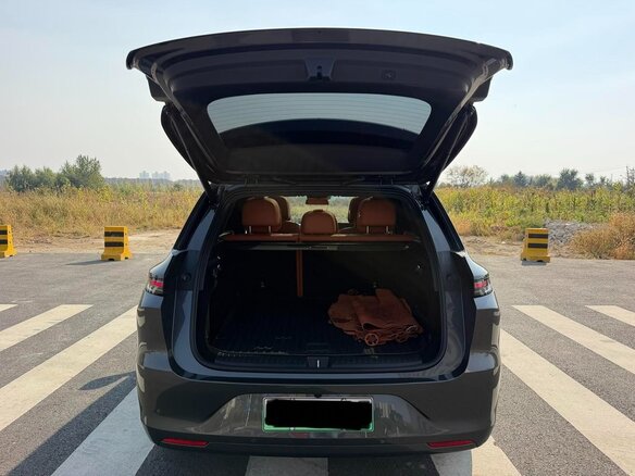 2025 Li Auto (Lixiang) L6 I, чёрный, 5800000 рублей - вид 6