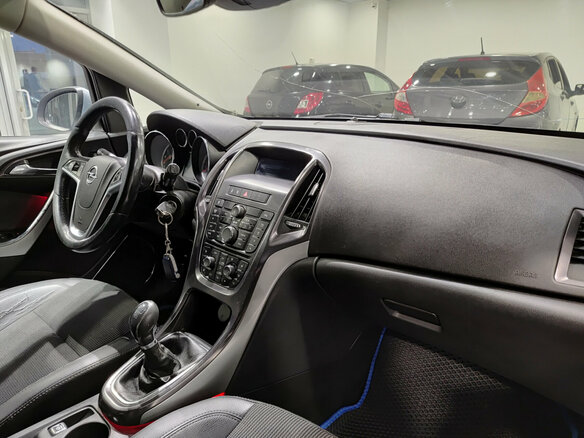 2011 Opel Astra J, серый, 495000 рублей - вид 10