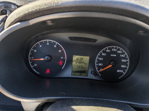 2014 Lada (ВАЗ) Granta I, чёрный, 360000 рублей - вид 6