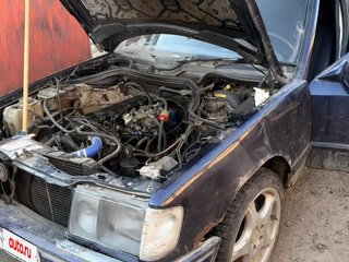 1989 Mercedes-Benz W124 200, синий, 150000 рублей, вид 1