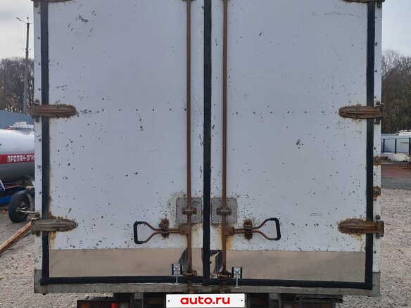 2011 ГАЗ ГАЗель (3302), красный, 600000 рублей - вид 4