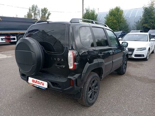 2023 Lada (ВАЗ) Niva Travel I, чёрный, 1050000 рублей, вид 3