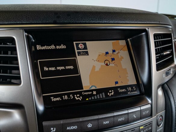 2014 Lexus LX 570 III Рестайлинг, белый, 5050000 рублей - вид 12